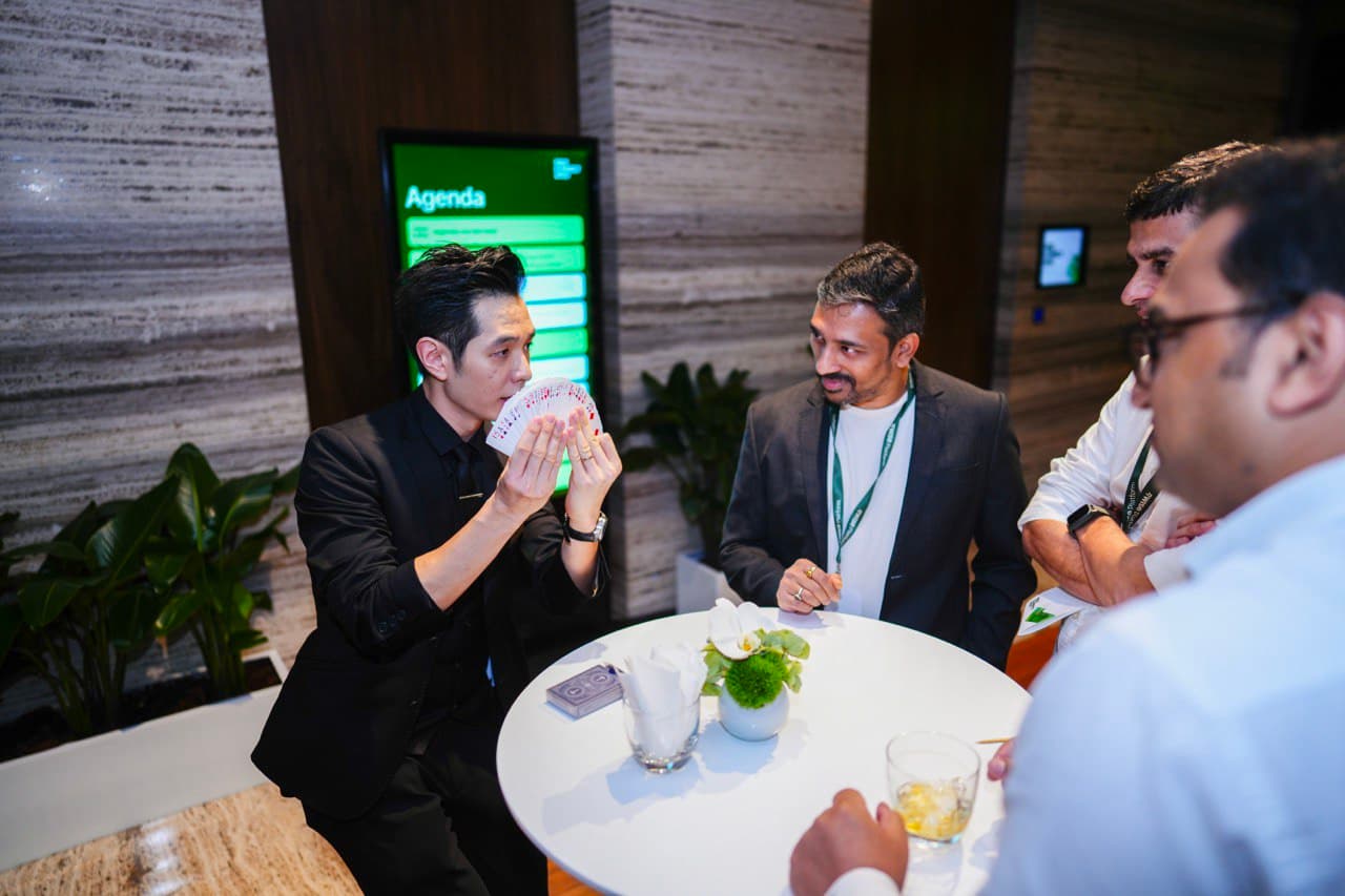 Roving Magicians for Corporate Event - Photo 2