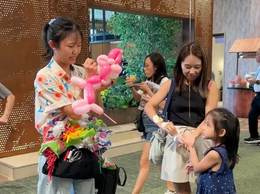 Emcee / Performers 4